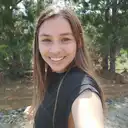 Claudia - @claubravo