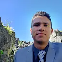 Charly Host' - @charly.host